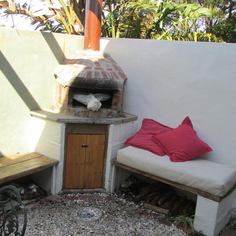 Sol Y Sombra Apartment Bettys Bay Bagian luar foto